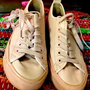 Mauve pink epic step size 7